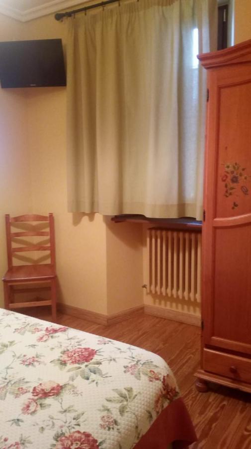 Hostal Casa Sario Jaurrieta Екстериор снимка