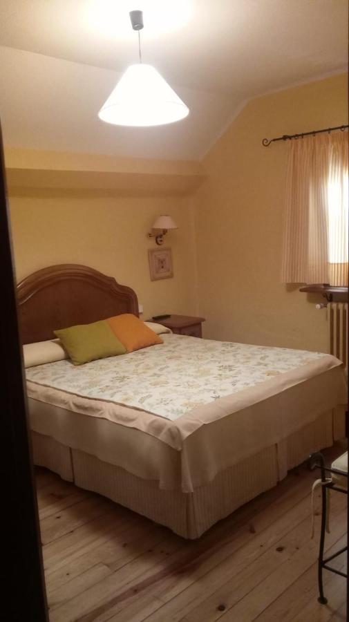 Hostal Casa Sario Jaurrieta Екстериор снимка