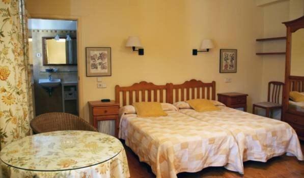 Hostal Casa Sario Jaurrieta Стая снимка